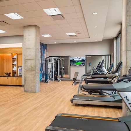 Springhill Suites Madison Bagian luar foto
