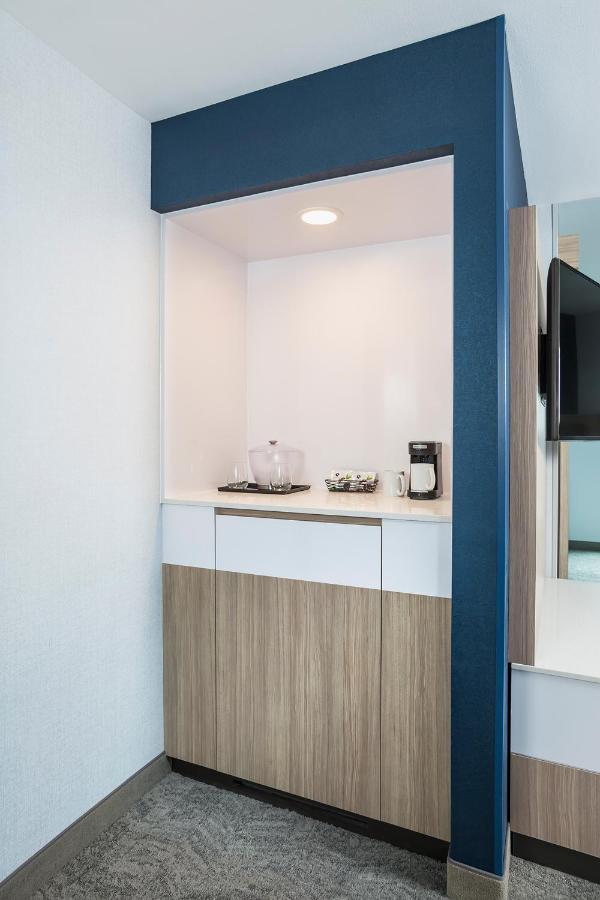 Springhill Suites Madison Bagian luar foto